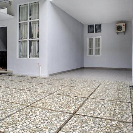 Oyo 3690 Wisma Yani Syariah Padang  Ngoại thất bức ảnh