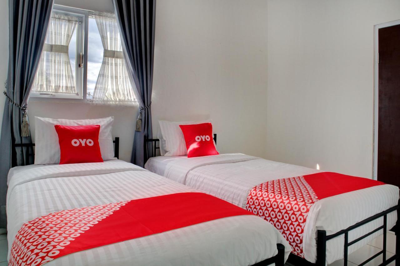Oyo 3690 Wisma Yani Syariah Padang  Ngoại thất bức ảnh